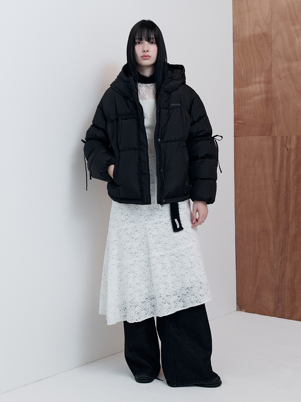 RIBBON DOWN SHORT PADDING BLACK