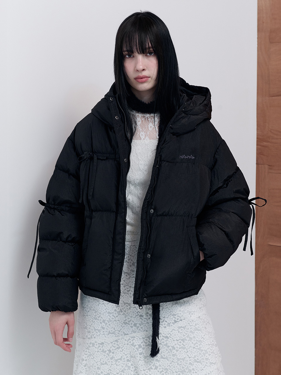 RIBBON DOWN SHORT PADDING BLACK
