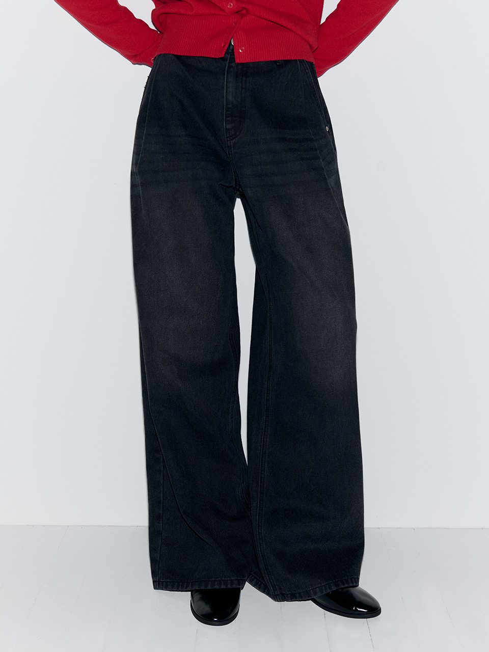 PINTUCK WIDE DENIM PANTS BLACK