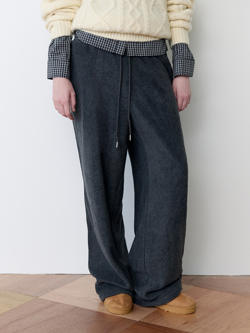 FLEECE LACE STRING WIDE PANTS CHARCOAL
