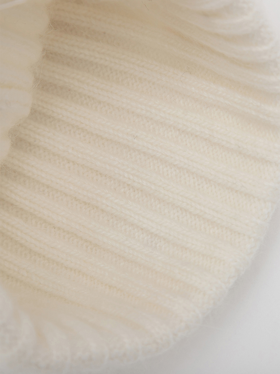 LACE LABEL ANGORA KNIT BEANIE IVORY