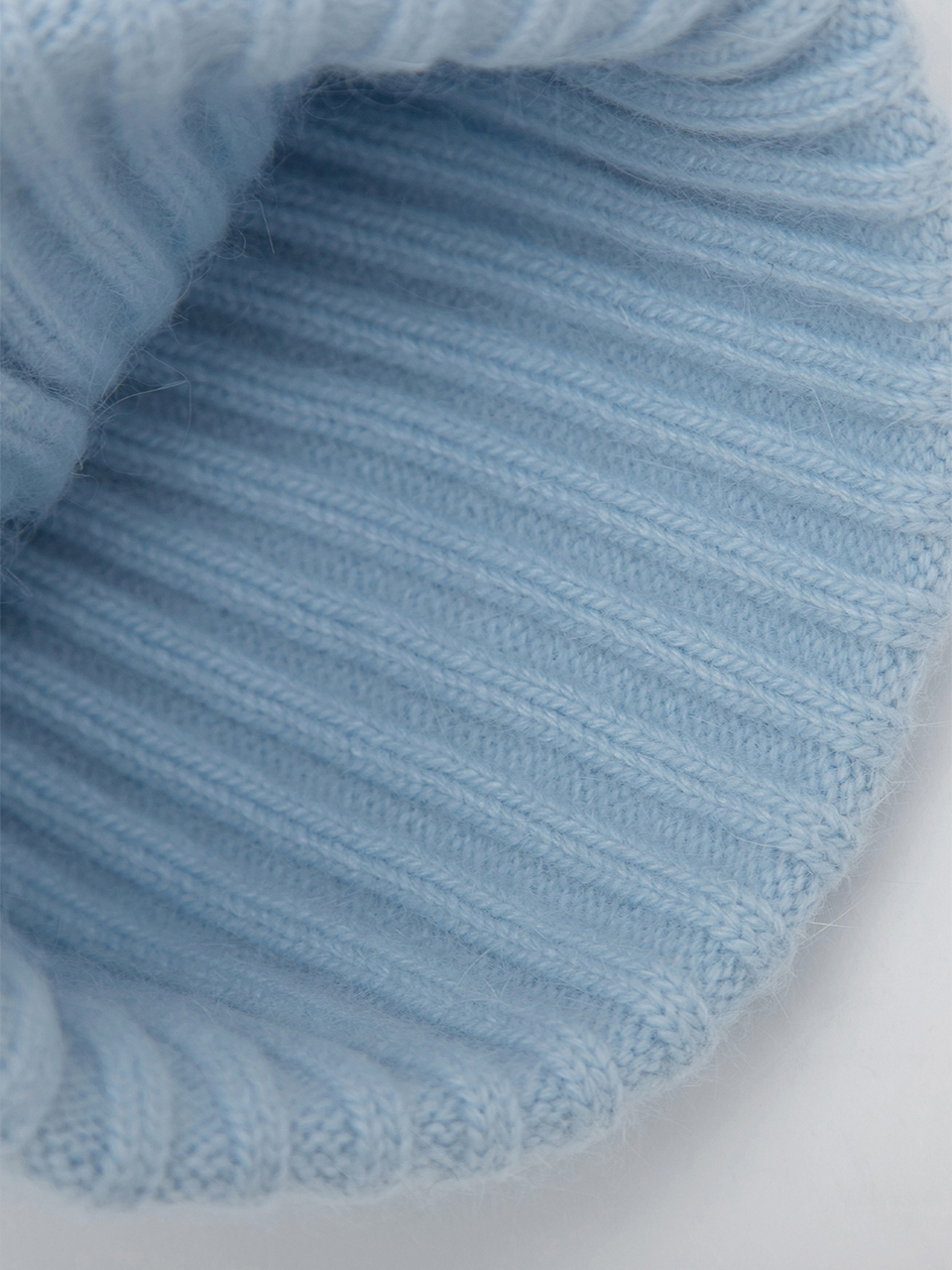 LACE LABEL ANGORA KNIT BEANIE SKY