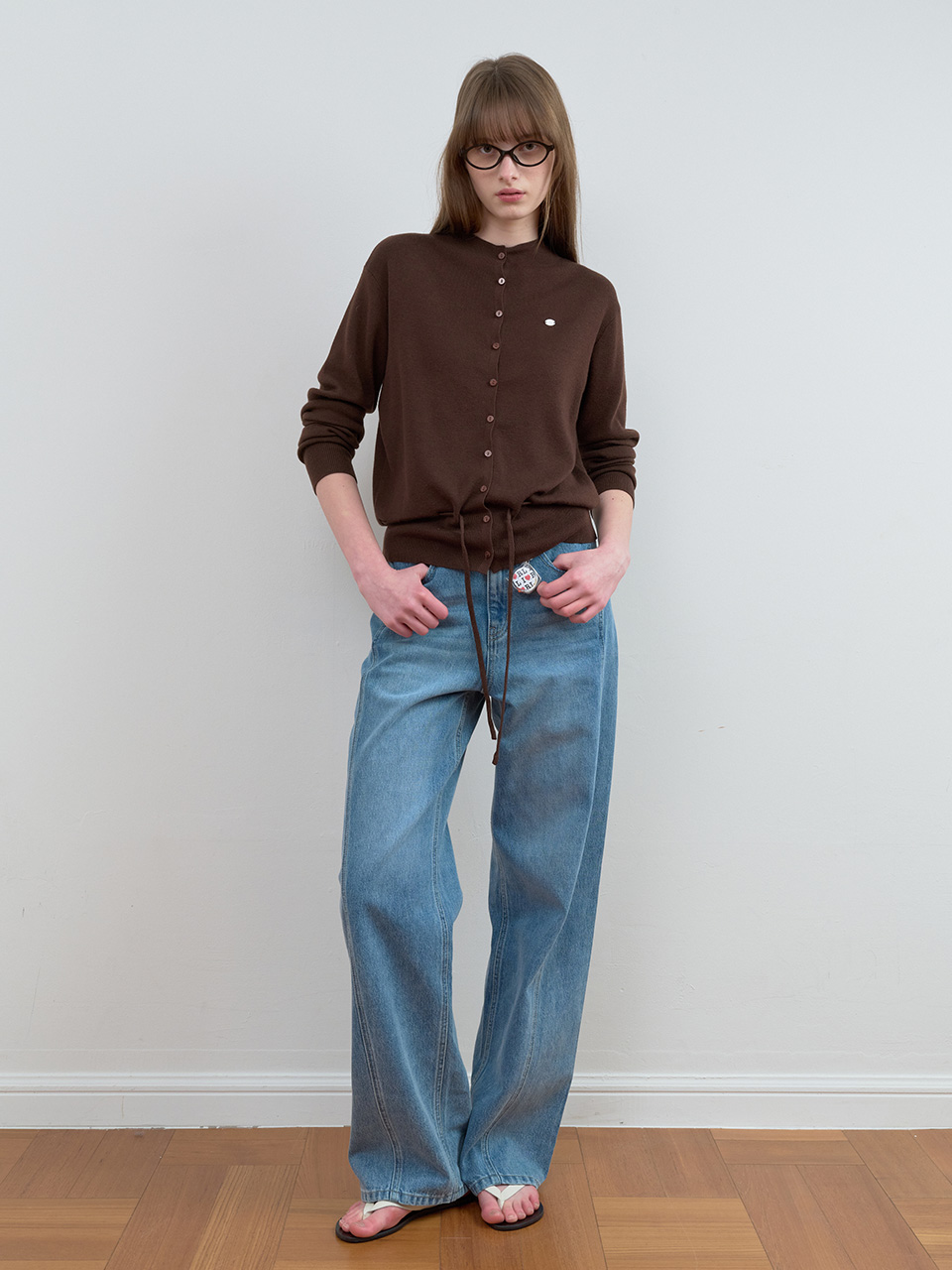 HIGH NECK STRING KNIT CARDIGAN BROWN