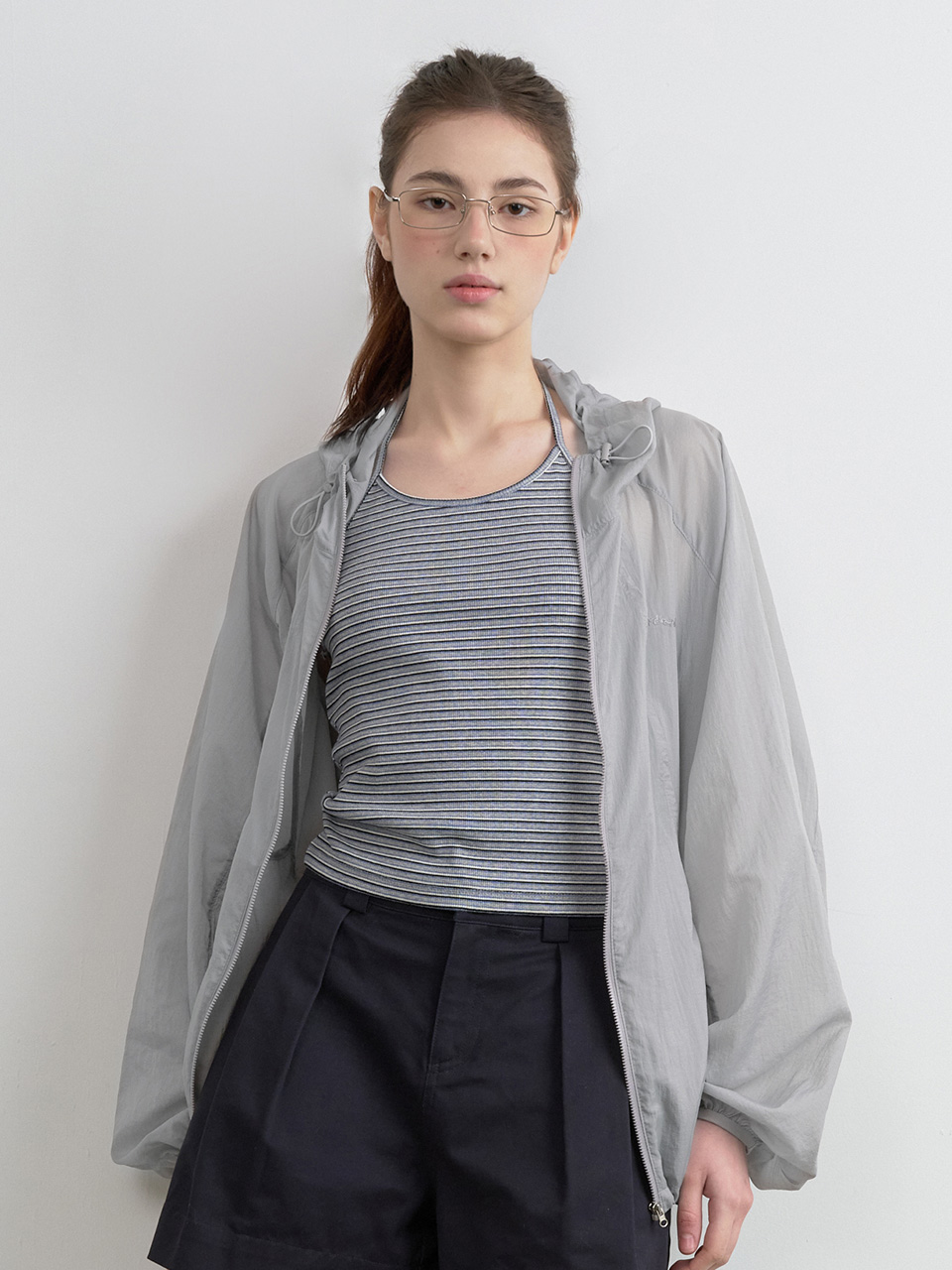 HOODED WIND JACKET GRAY