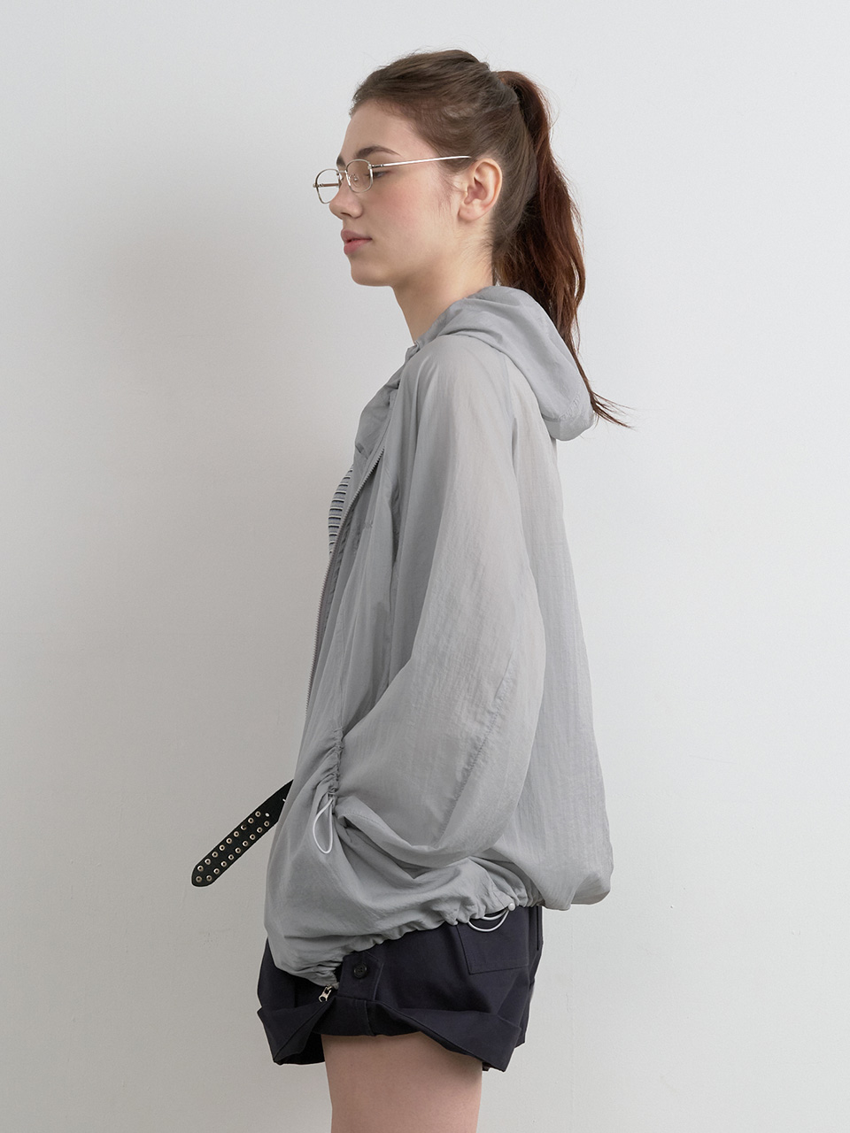 HOODED WIND JACKET GRAY