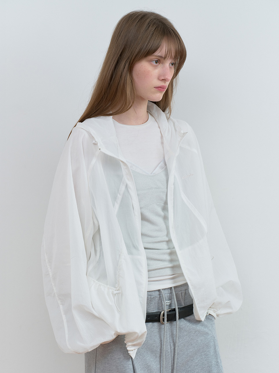 HOODED WIND JACKET WHITE