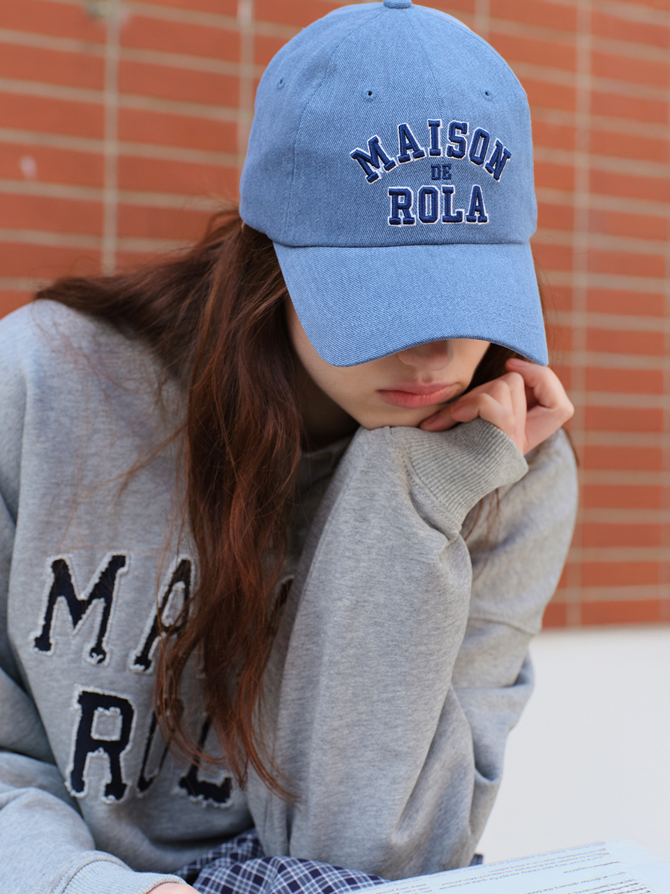 MAISON DE ROLA CAMPUS LOGO PIGMENT BALL CAP BLUE