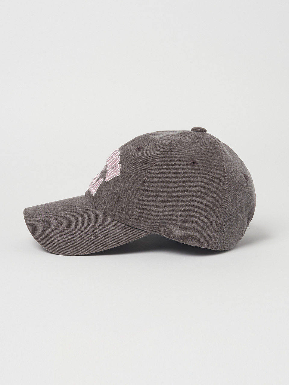 MAISON DE ROLA CAMPUS LOGO PIGMENT BALL CAP BROWN