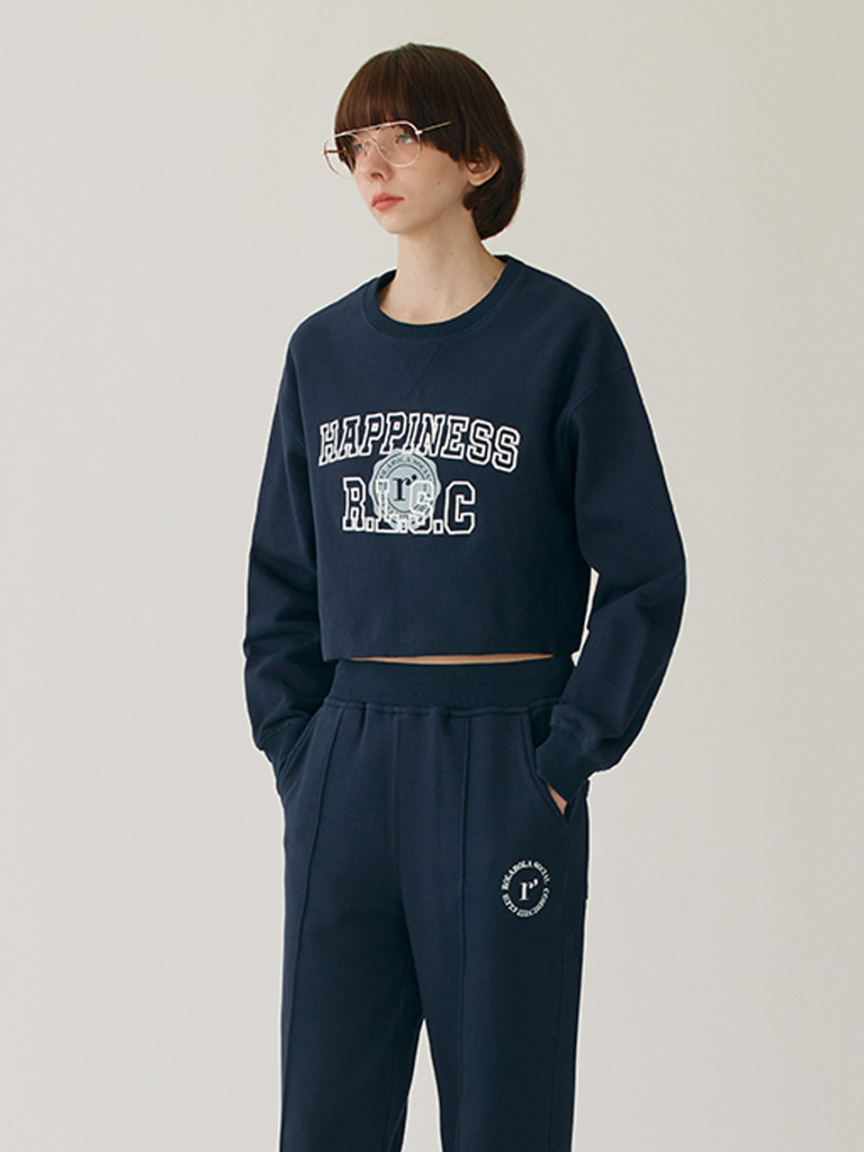 HAPPINESS CROP SWEATSHIRT NAVY