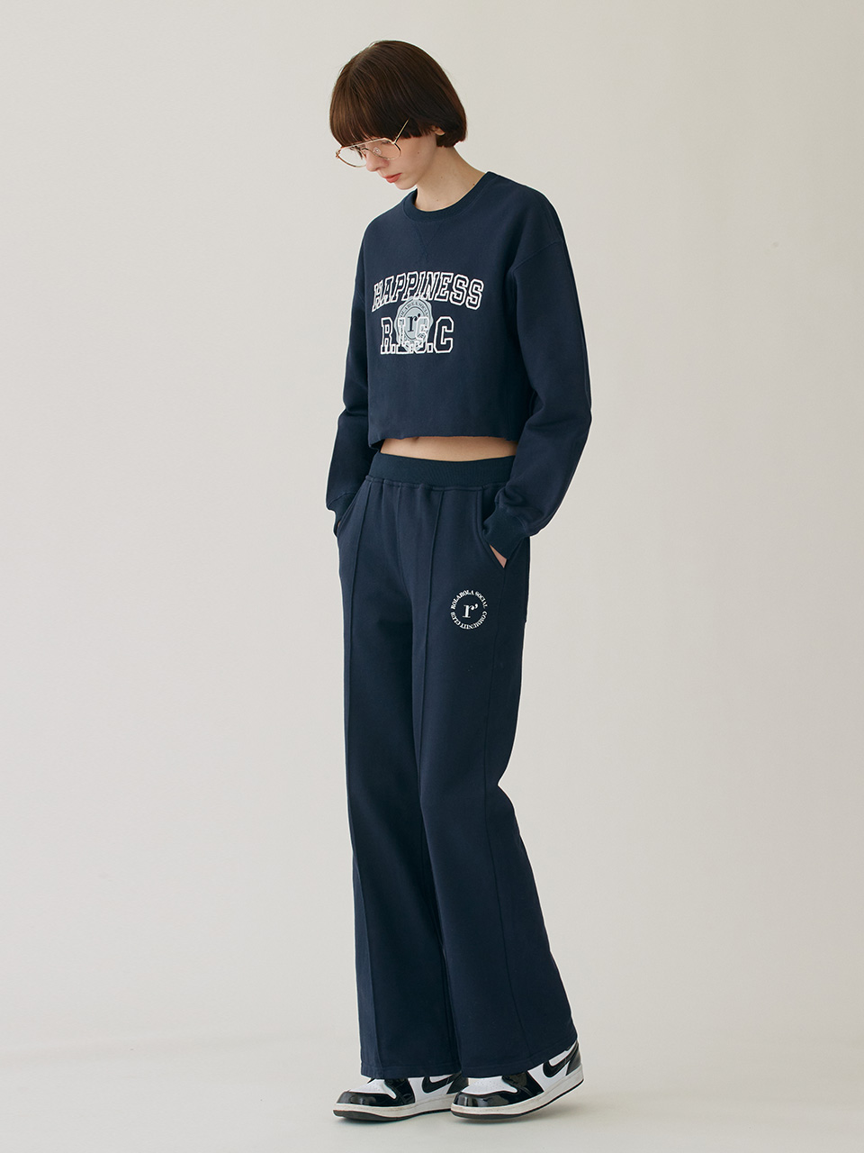 HAPPINESS CROP SWEATSHIRT NAVY