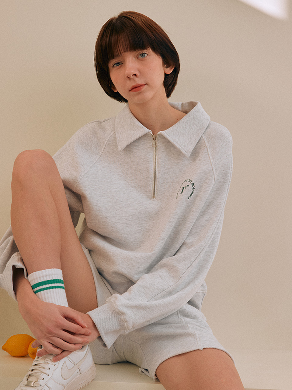 HALF ZIPUP SWEATSHIRT LIGHT GRAY