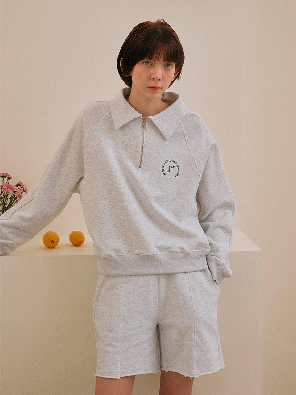 HALF ZIPUP SWEATSHIRT LIGHT GRAY