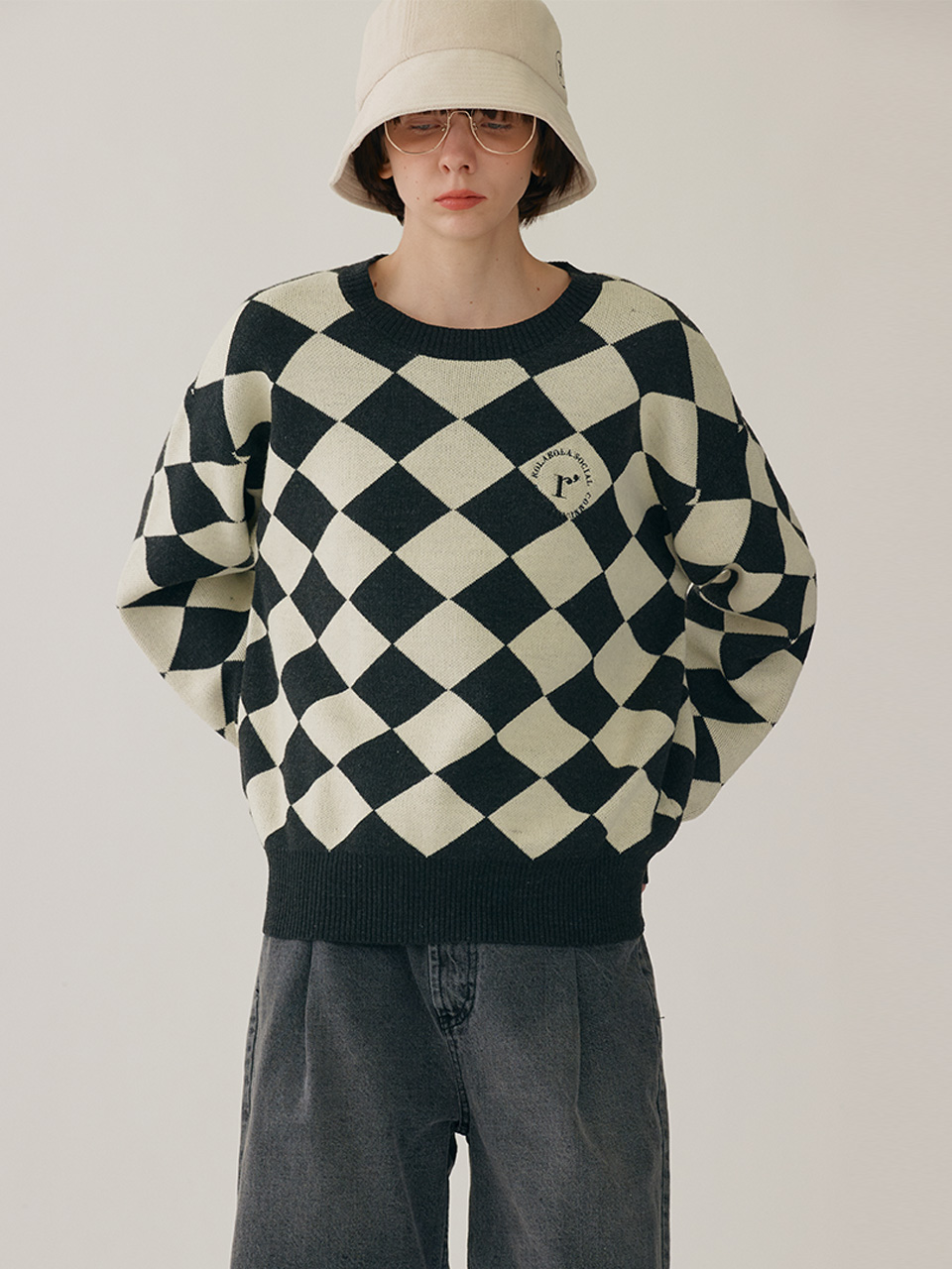 CHECKER BOARD KNIT BLACK