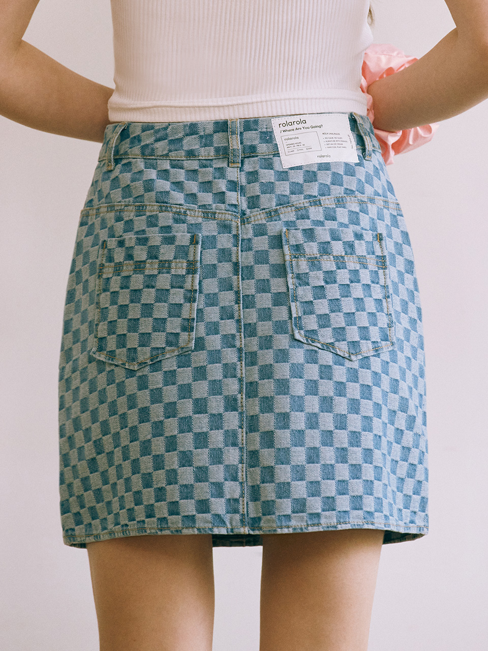 CHECKER BOARD DENIM SKIRTS LIGHT BLUE