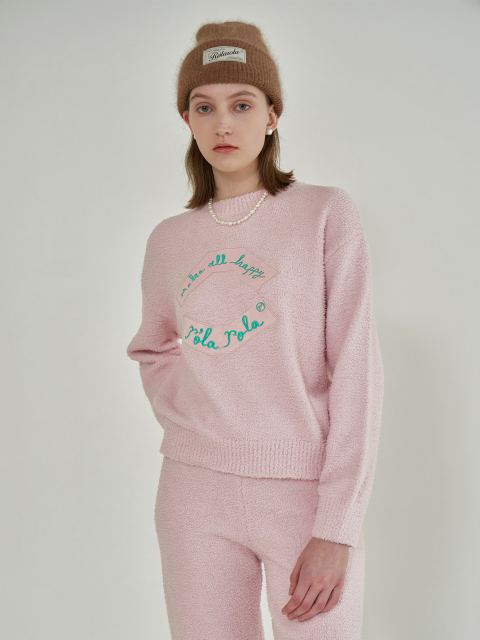 [ROLAROLA X SAKI] MAKE ALL HAPPY SWEATSHIRT PINK