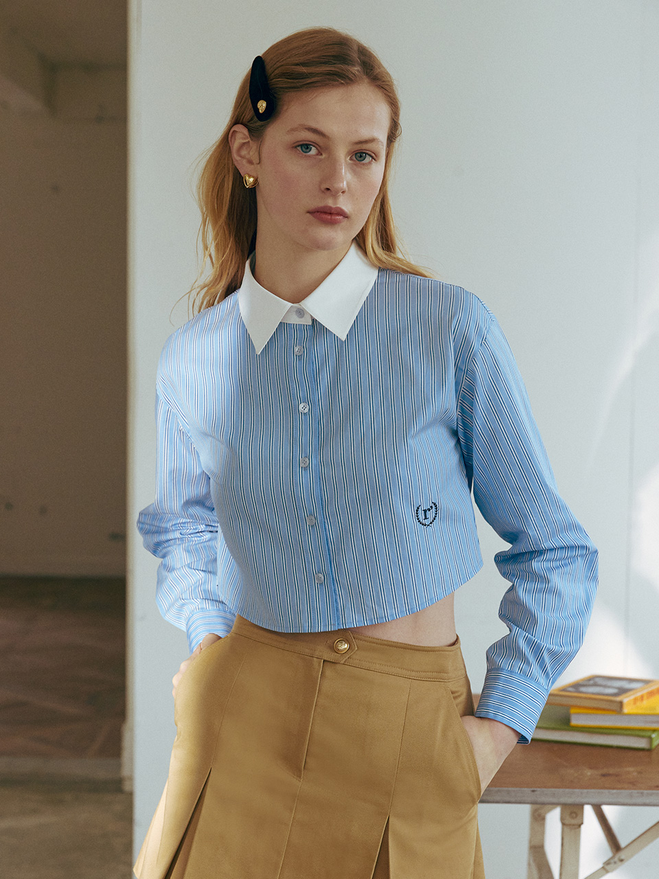 CROP COLLAR SHIRT BLUE