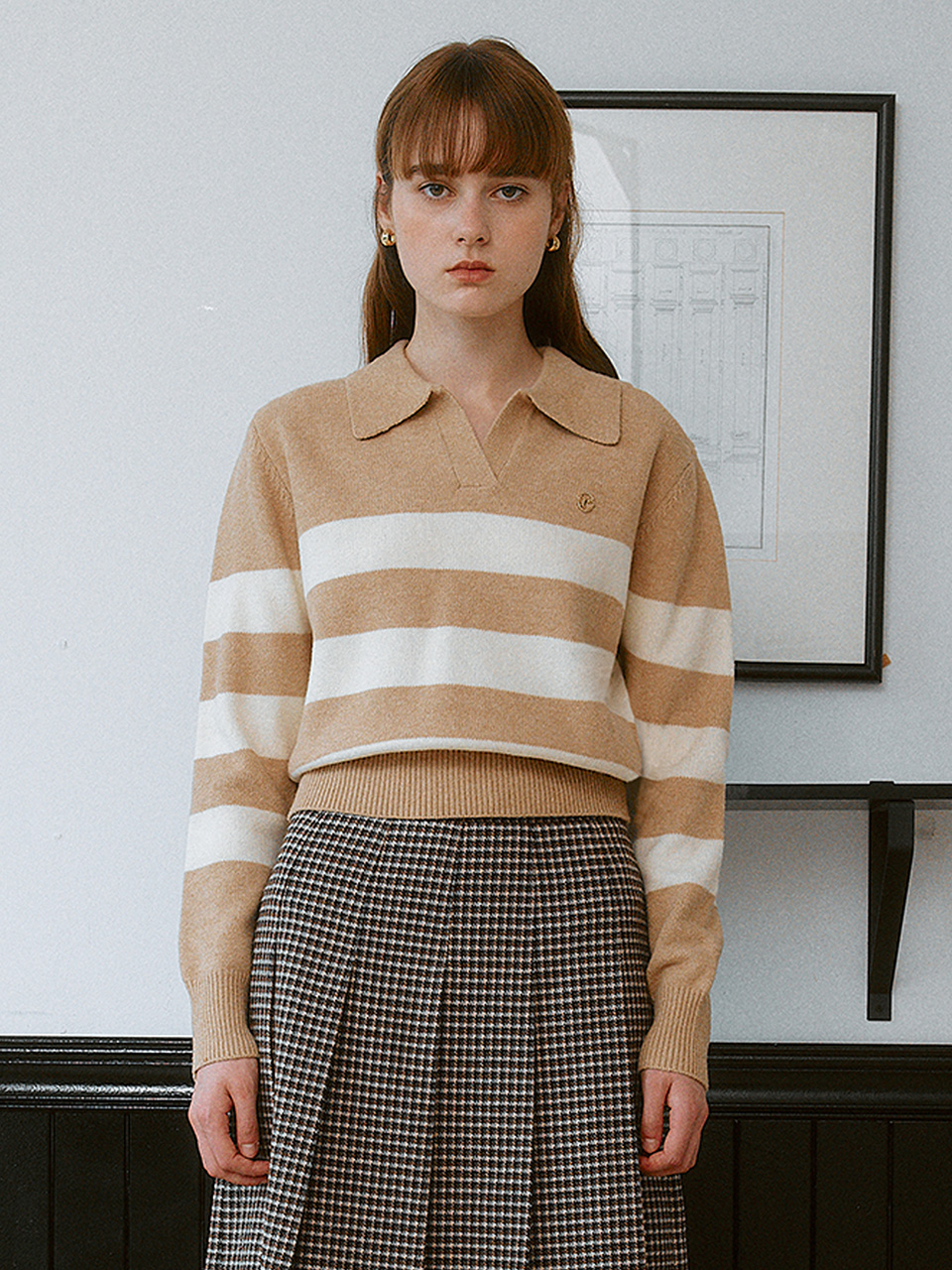 COLLAR LOGO STRIPE KNIT BEIGE