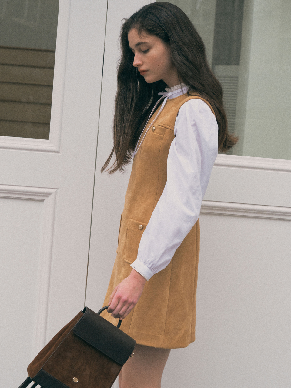 SUEDE SLEEVELESS ONEPIECE BEIGE